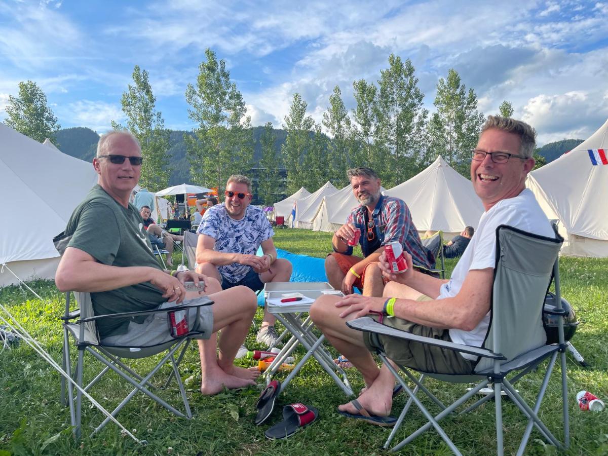 Grandprixcamp, Closest To The Red Bull Ring, Up To 4 Guests In A Tent Spielberg Bei Knittelfeld Kültér fotó