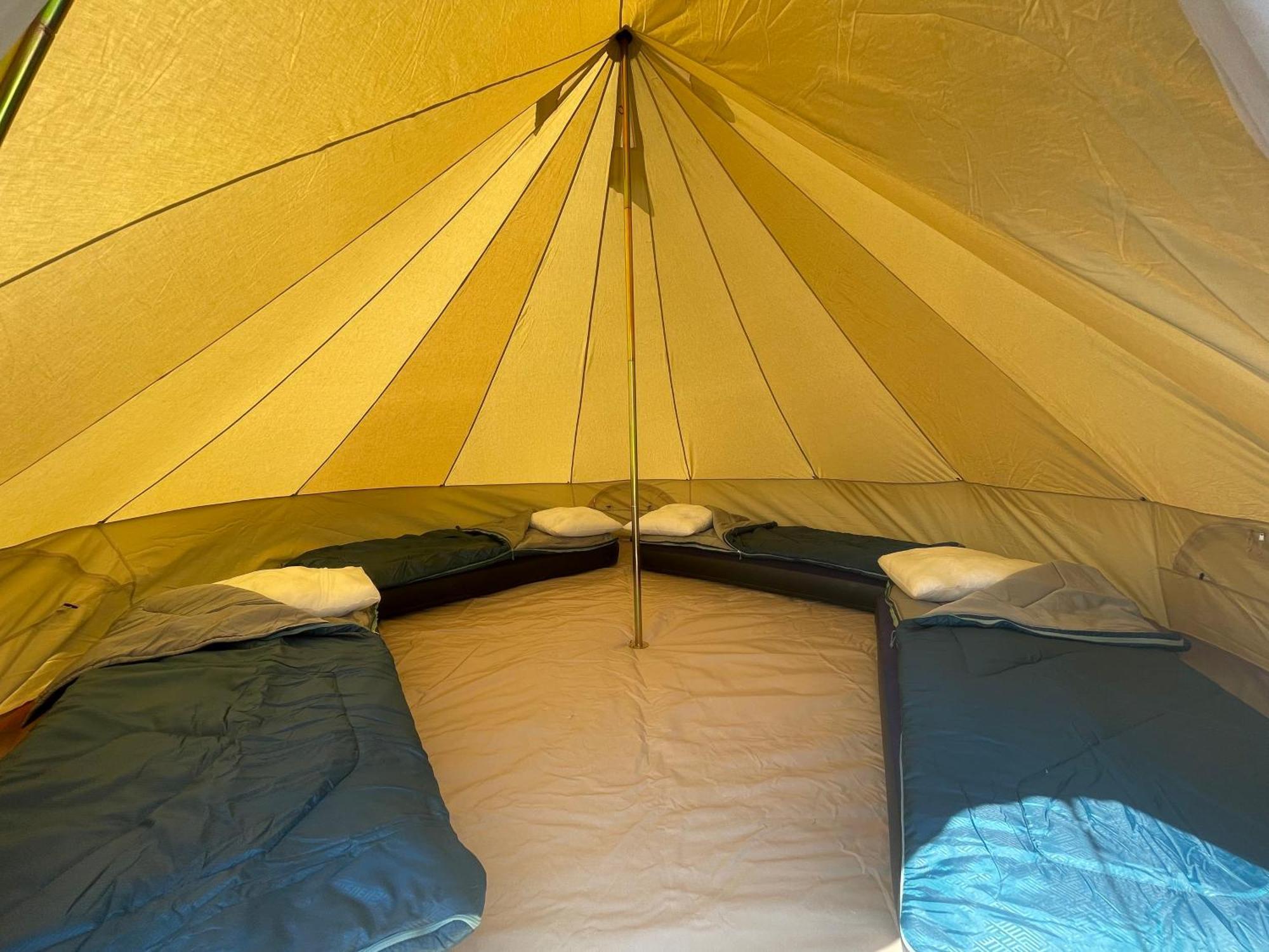 Grandprixcamp, Closest To The Red Bull Ring, Up To 4 Guests In A Tent Spielberg Bei Knittelfeld Szoba fotó