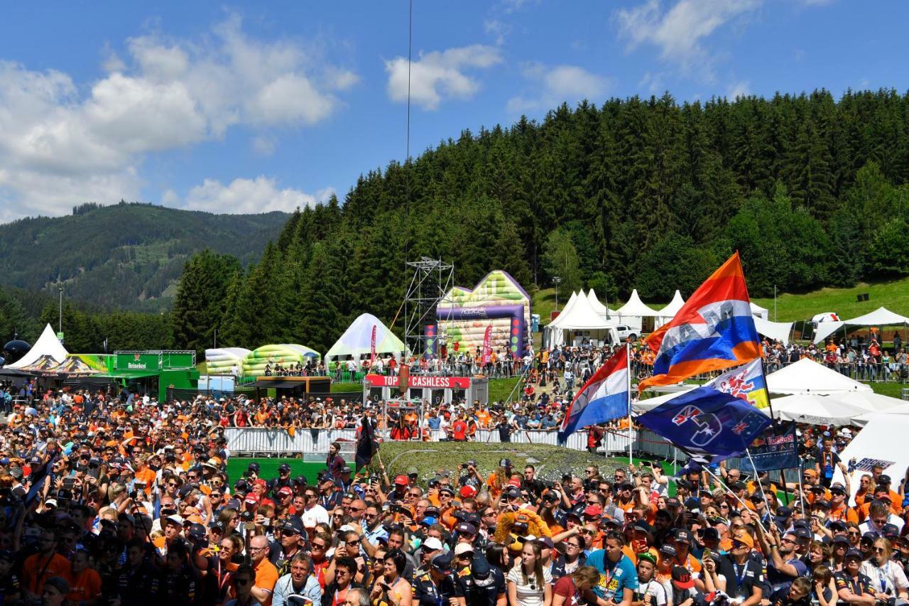 Grandprixcamp, Closest To The Red Bull Ring, Up To 4 Guests In A Tent Spielberg Bei Knittelfeld Kültér fotó